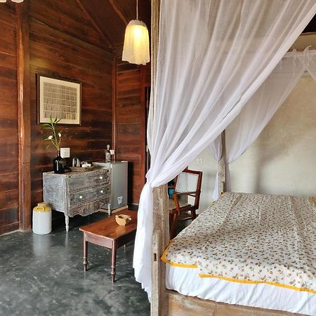 The Artist Cottages Morjim Buitenkant foto