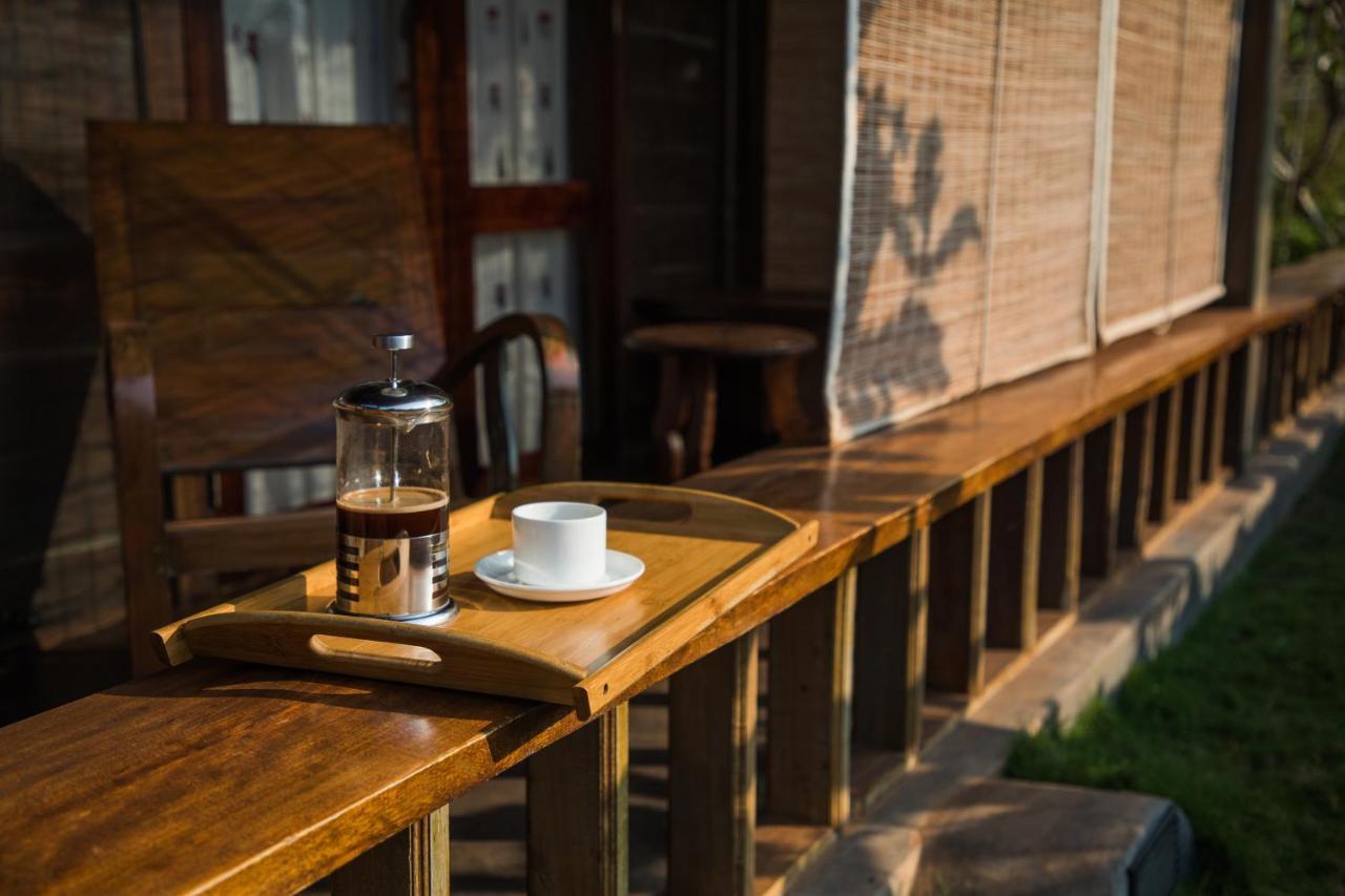 The Artist Cottages Morjim Buitenkant foto