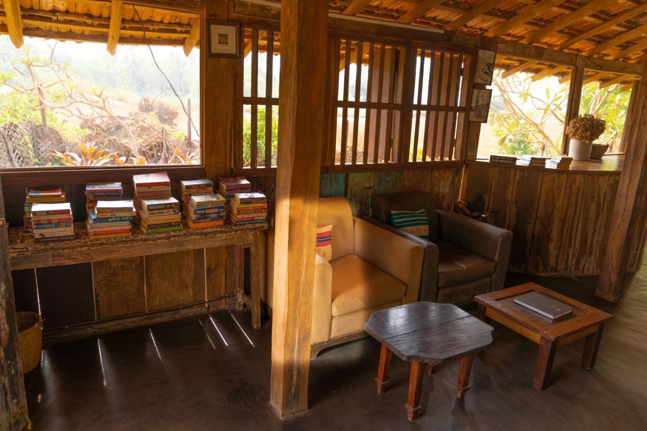 The Artist Cottages Morjim Buitenkant foto